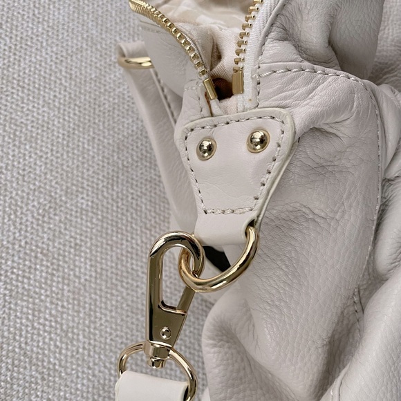 Michael Kors bag - Picture 11 of 16